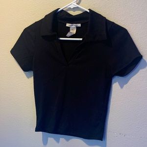 Cute flattering black shirt